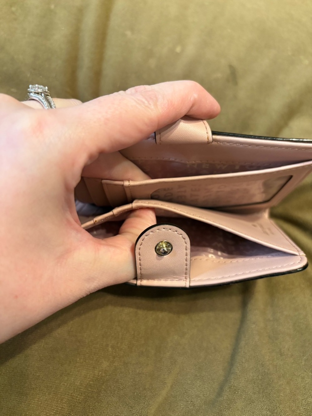 kate♠️spade pink pebbled leather wallet - Picture 7 of 16